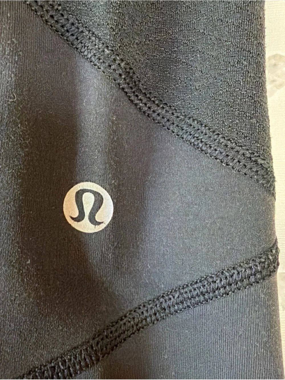Lululemon Pace Rival Mid-Rise Crop 22